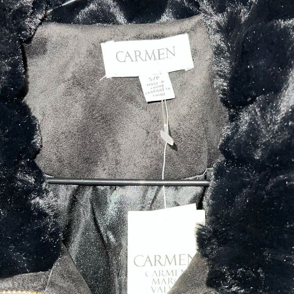 NWT Carmen Marc Valvo Minky Soft Faux Fur Diamond Quilt Vest Sz S - Picture 8 of 8